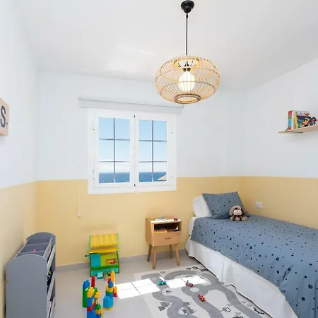 Sunrise On The Ocean Канделария