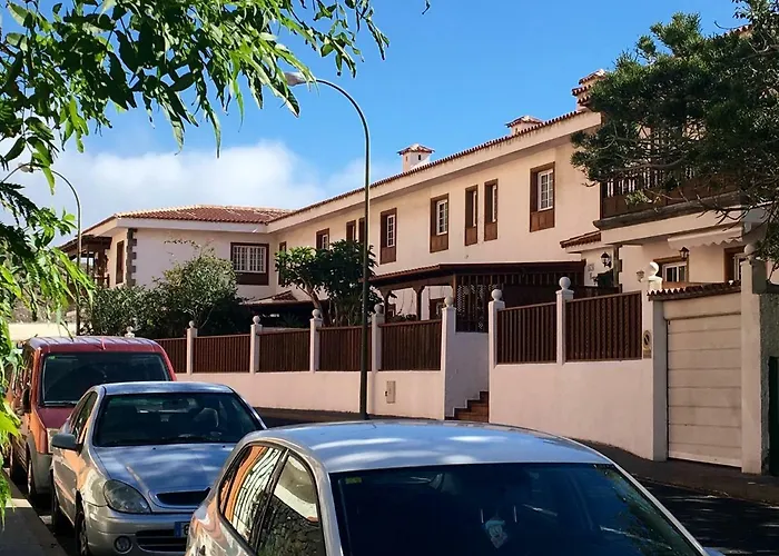 Sunrise On The Ocean * Candelaria