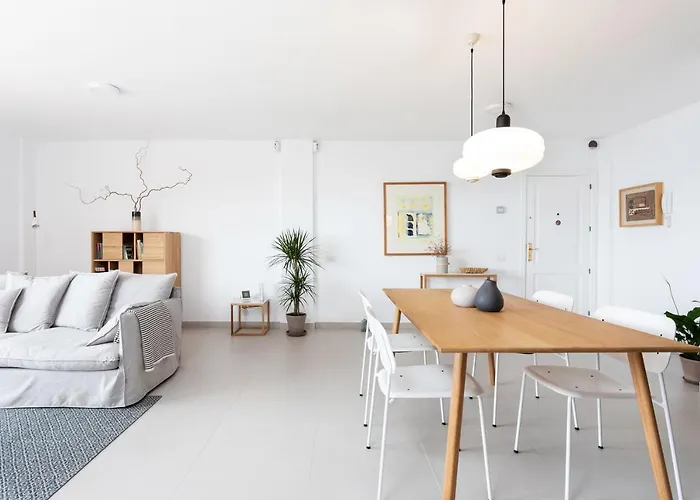 Apartment Sunrise On The Ocean